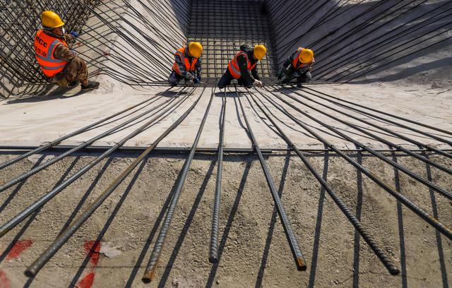 河北遵化 棚改工地复工忙，城市建设启新章